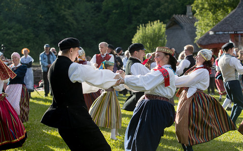 Jaanipidu vabaõhumuuseumis